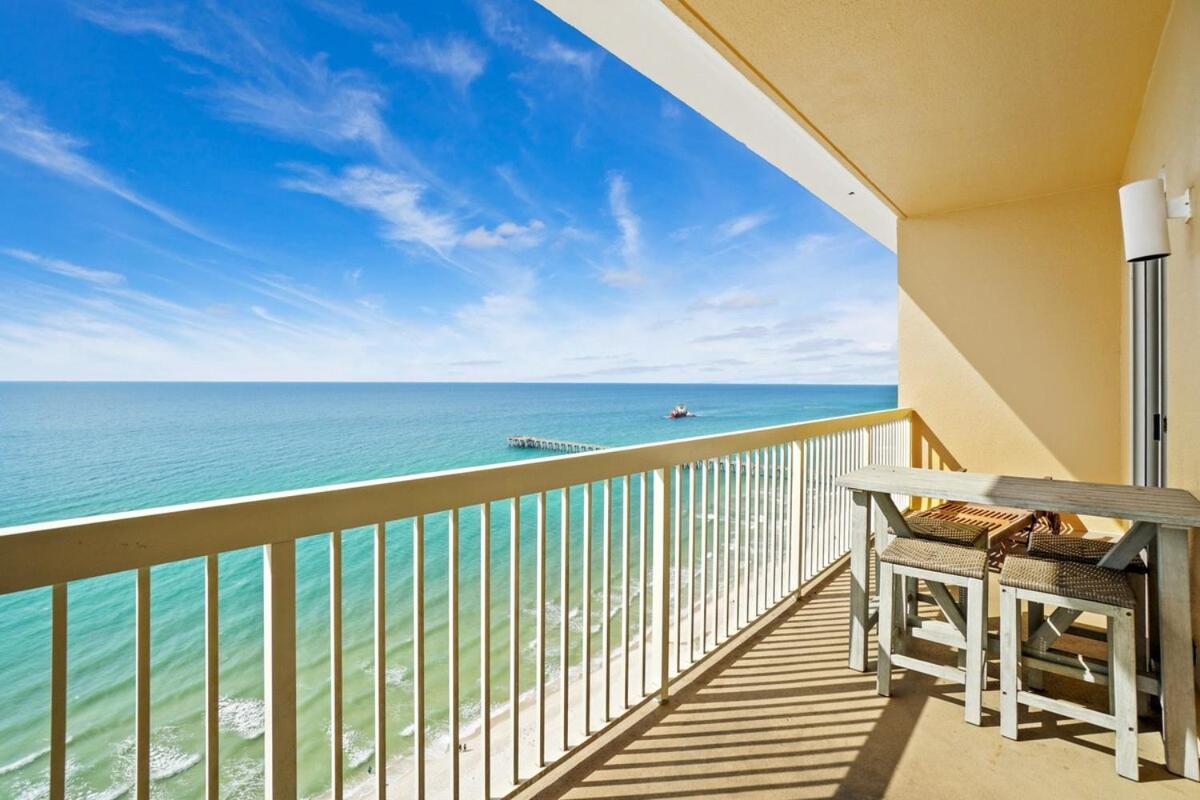 Calypso 2306e Penthouse 3br 2ba Views Anywhere Apartment *
